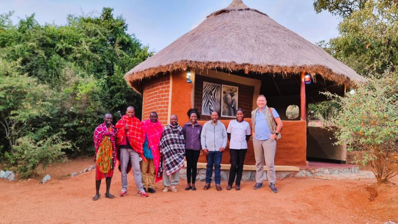 Africa Safari Maasai Boma *